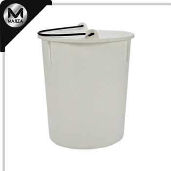 Producto - 8202BL Cubeta blanca con capacidad de 3 litros.