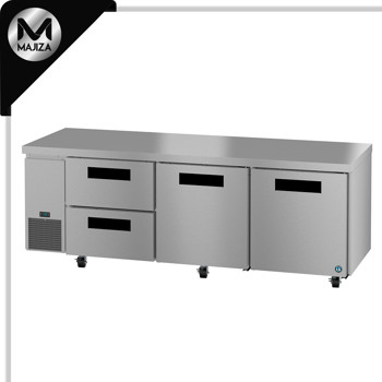 Producto - ULR93B-D2, refrigerador de montaje lateral, tres secciones debajo del mostrador